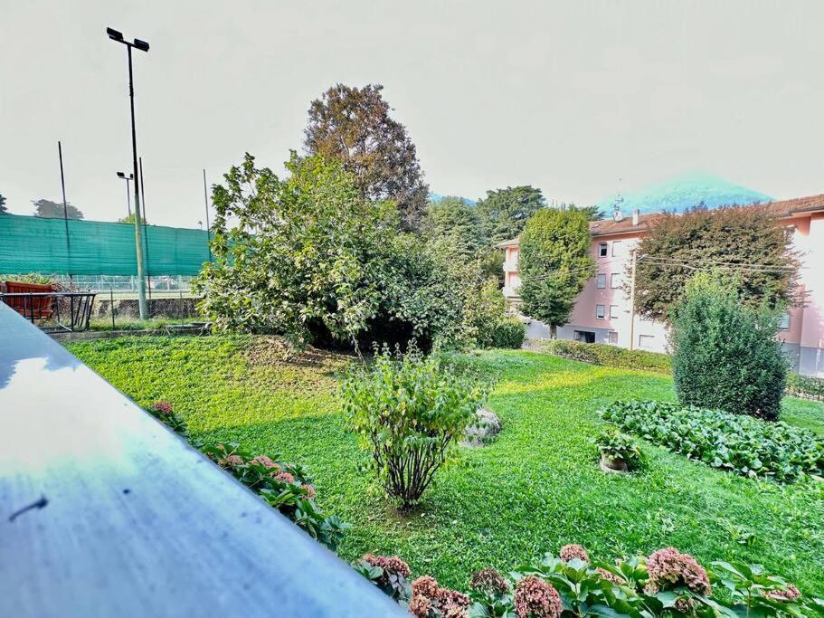 Low Cost Holiday An Business House And Free Park By Revenue House Como Zewnętrze zdjęcie