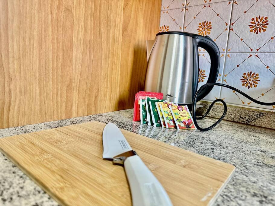 Low Cost Holiday An Business House And Free Park By Revenue House Como Zewnętrze zdjęcie